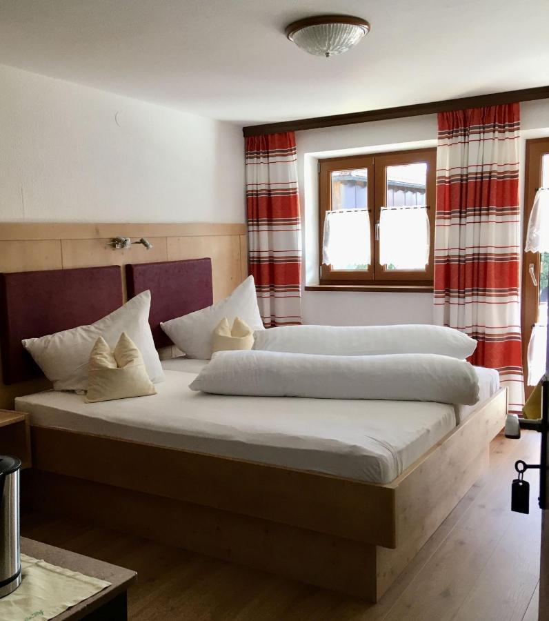 Gaestehaus Inzeller Hof Bagian luar foto